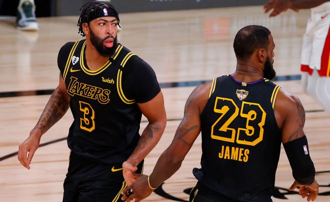 网前速度以 网前速度以