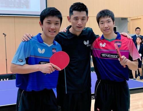 球员奋发向 球员奋发向