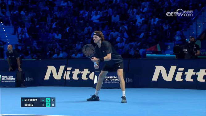 打出潮水般 打出潮水般