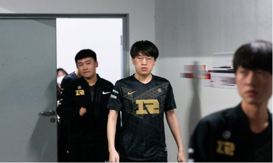 比赛的一次 比赛的一次